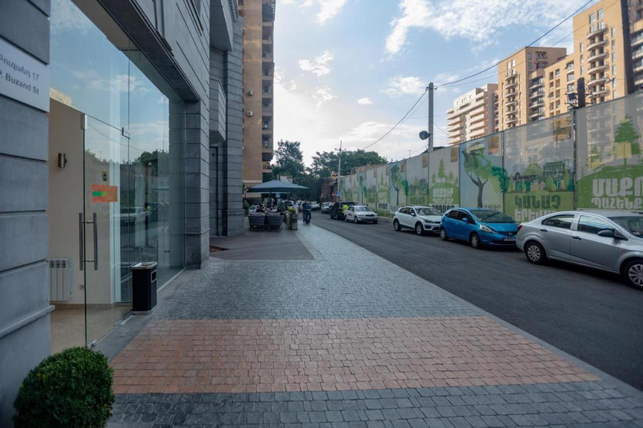 Apartment Near Republic Square エレバン エクステリア 写真